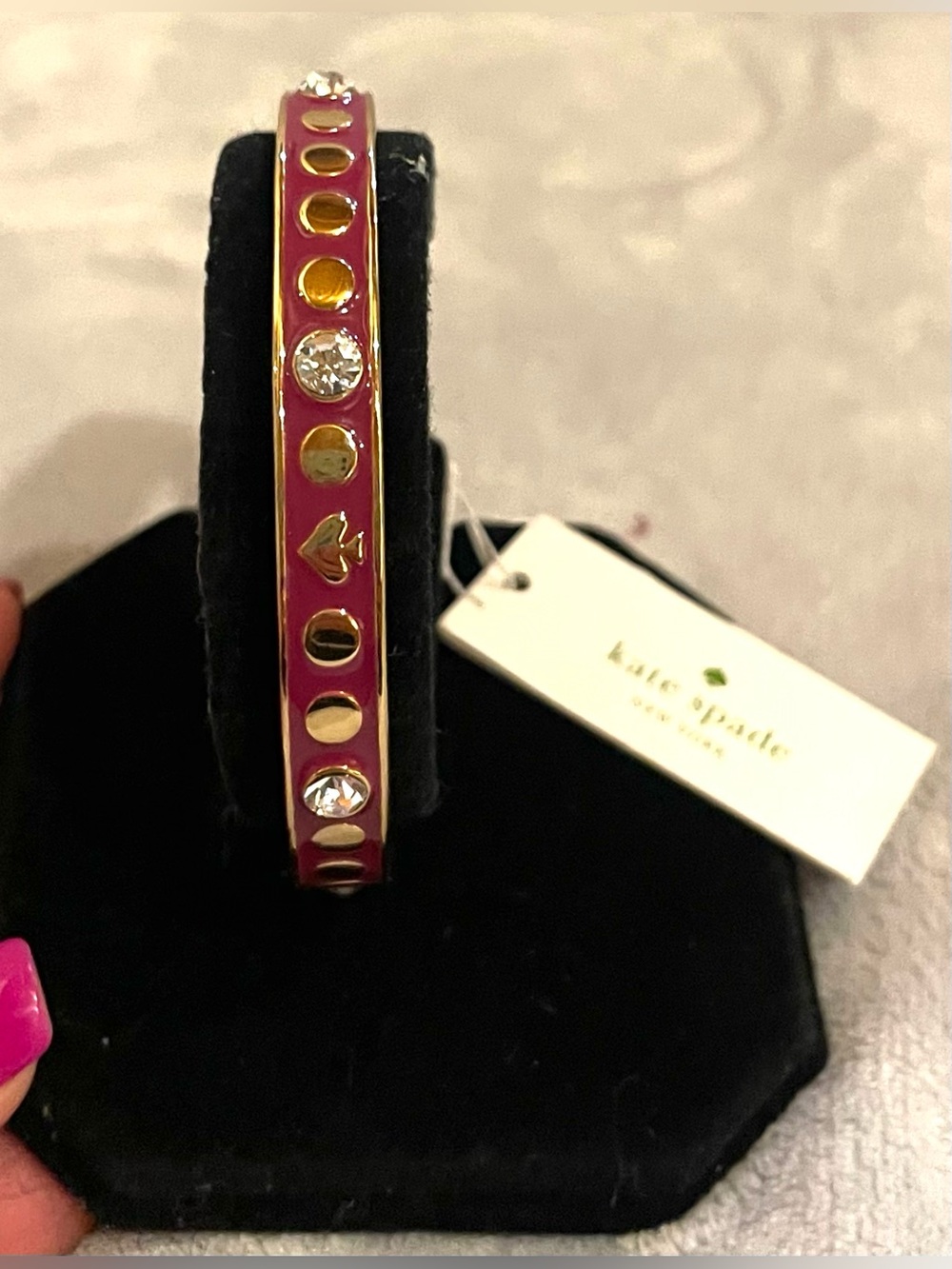 Kate Spade NWT Spot The Spade Bangle Bracelet Sweetheart Pink Gold Tone Crystal